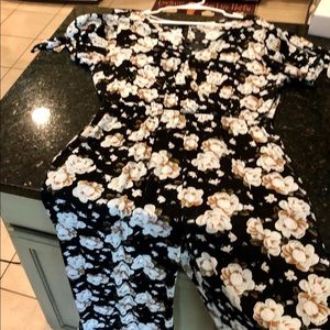 Capri pant romper with pockets